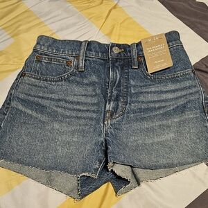 Madewell "The Perfect Jean Short"